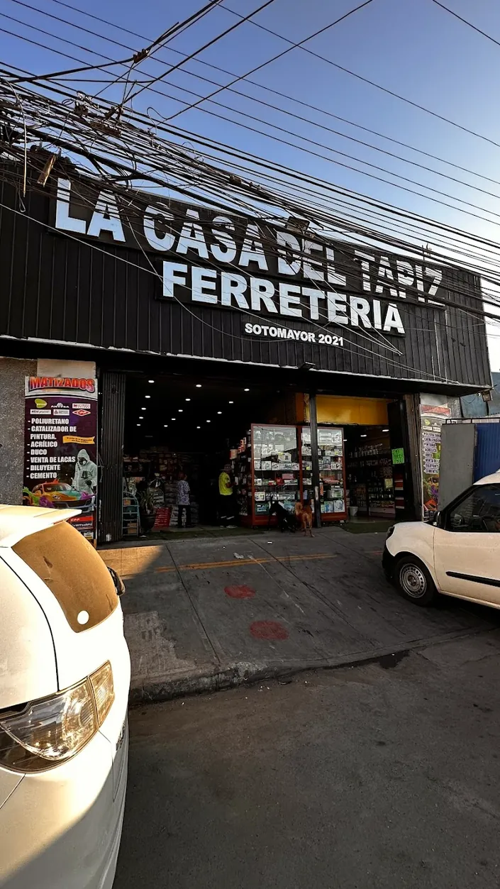 Ferretería Automotriz LA CASA DEL TAPIZ
