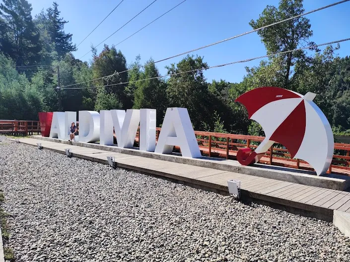 Mirador Letras “Valdivia” Acceso Norte
