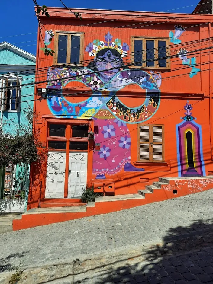 Mural We are not hippies, we are happies