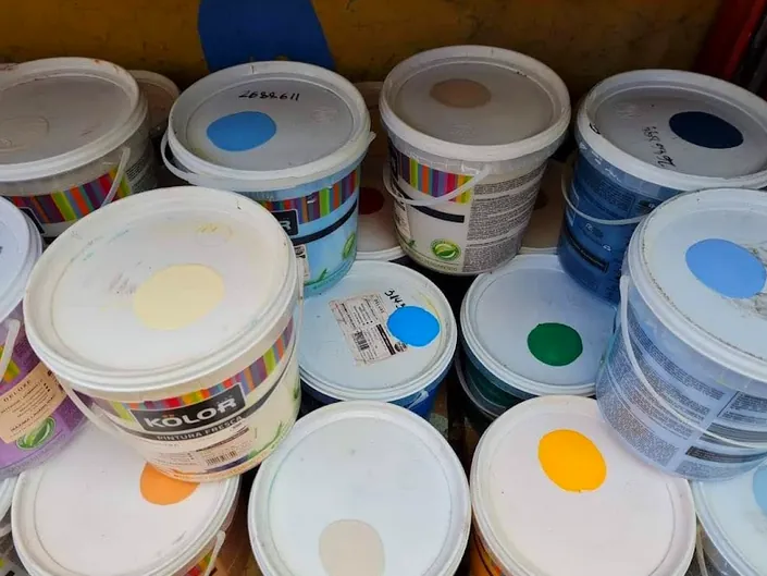 Pinturas de remate Eric 4 Sur